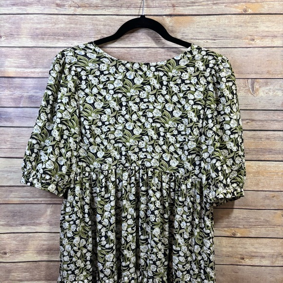 En Saison Jocelyn Floral Print Puff Sleeve Maxi Dress Green Black Size Small - Picture 2 of 7